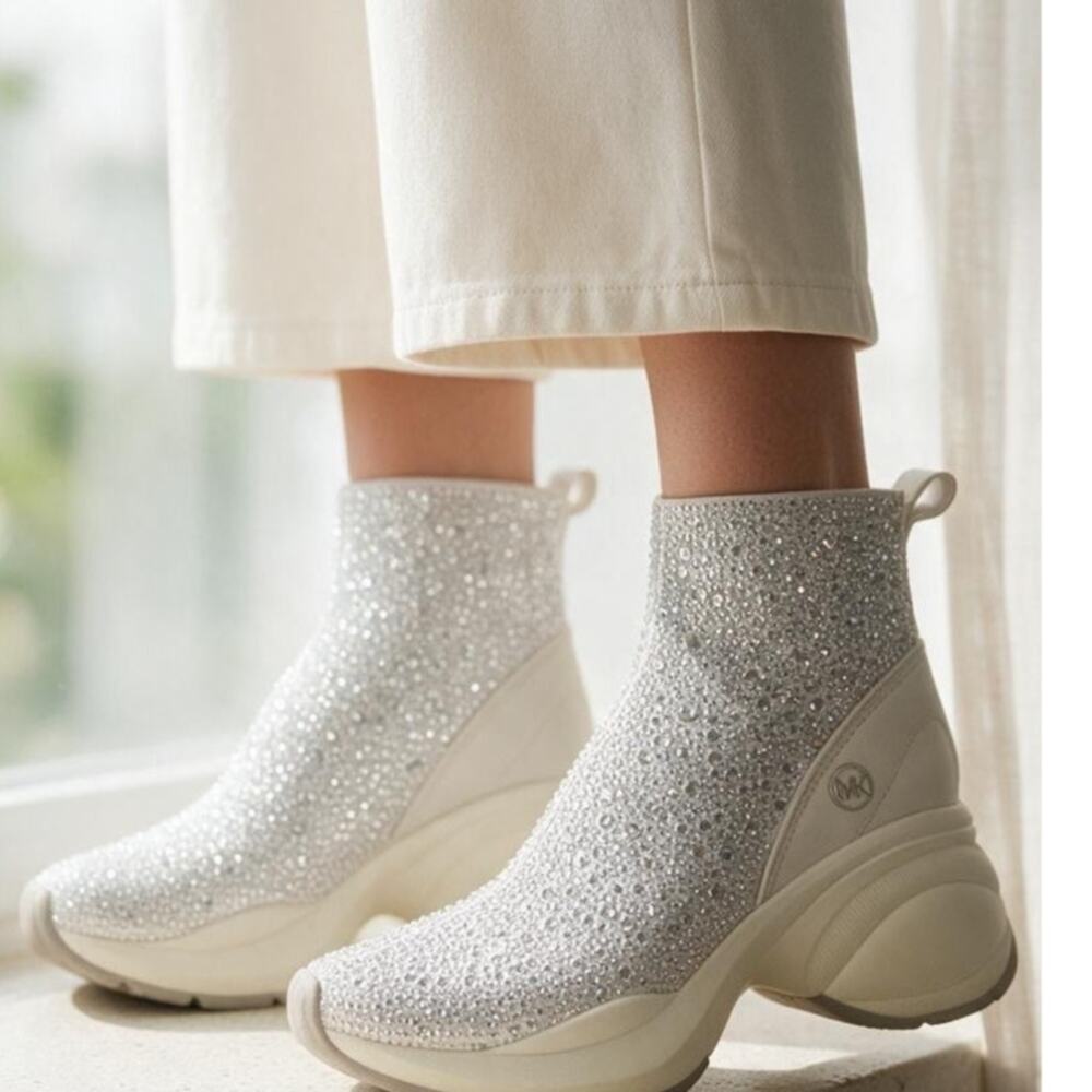 Michael Kors Zuma Bootie Stretch Knit Silver Sequined Optic White Size 6.5 NWB
